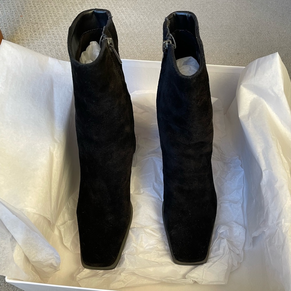 Sam Edelman Ivette Boot - Picture 7 of 10